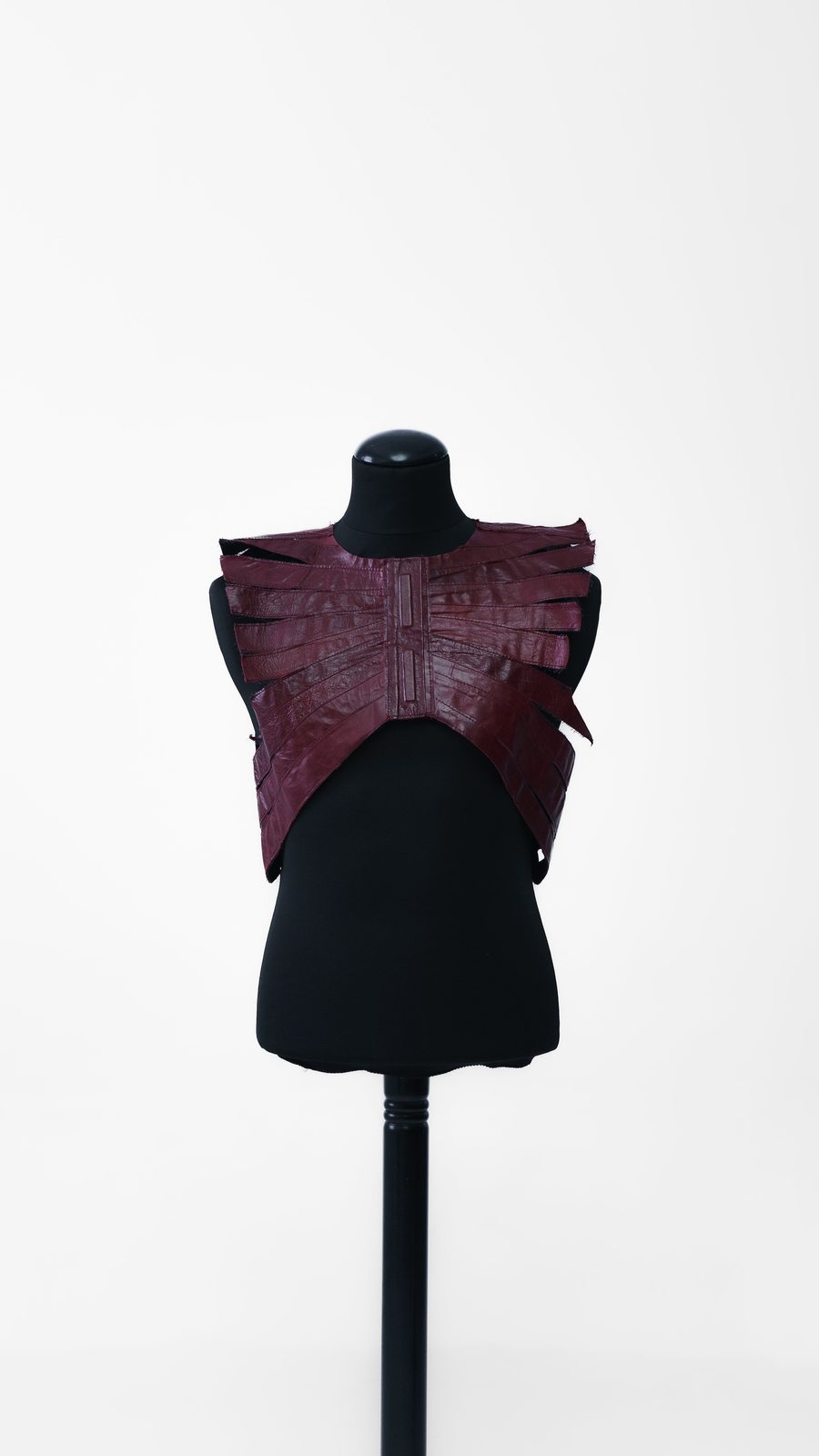 LEATHER BATTLE VEST — FW24 Disruptive Interruption, hand-crafted leather & technical garments by NDSCLSD Montréal