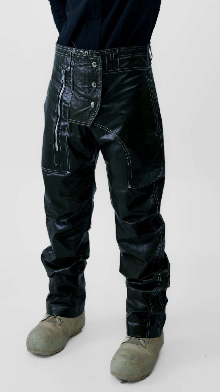 BATTLE LEATHER CARGO — FW24 Disruptive Interruption, hand-crafted leather & technical garments by NDSCLSD Montréal