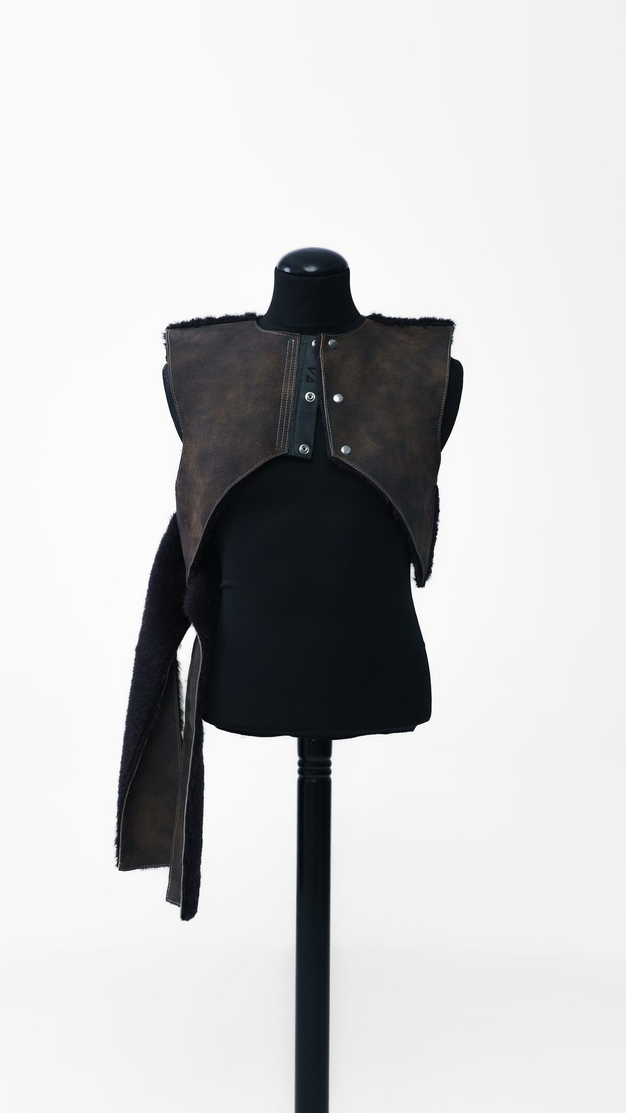 COMBAT SHEARLING VEST — FW24 Disruptive Interruption, hand-crafted leather & technical garments by NDSCLSD Montréal