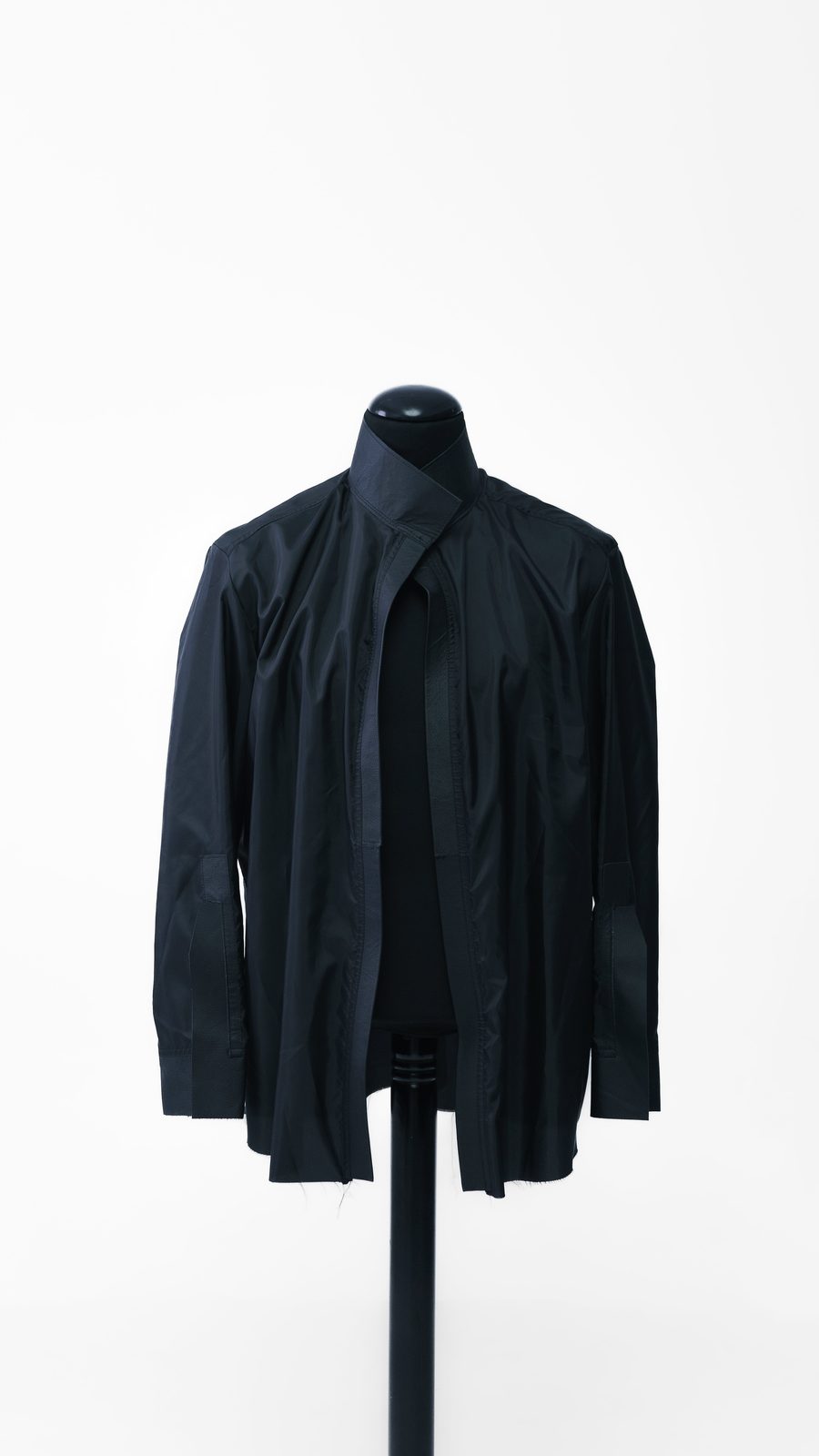 MAGNETIC SHIRT — Archive, hand-crafted leather & technical garments by NDSCLSD Montréal